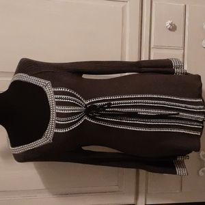 🔻 RBX Gray/White Trim Bell Sleeve Tunic Sweater